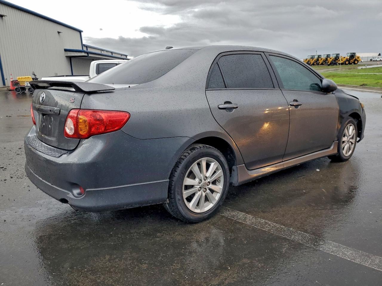 2010 TOYOTA COROLLA