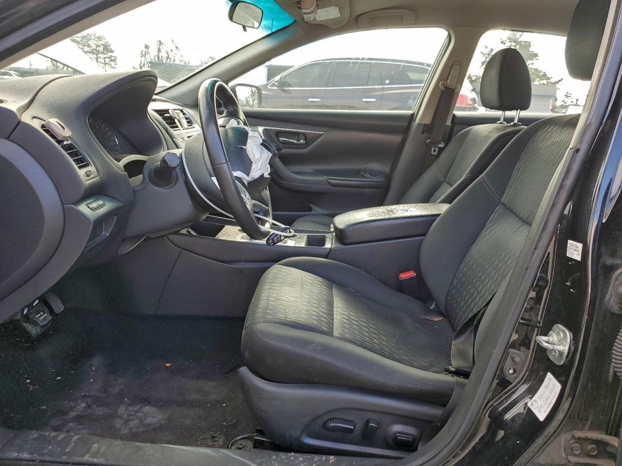 2017 NISSAN ALTIMA