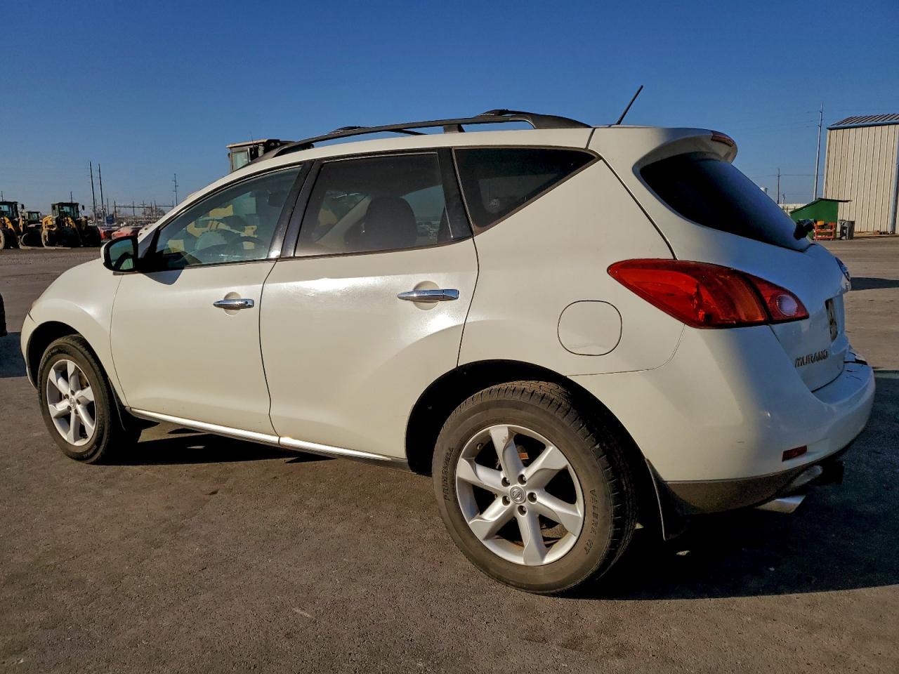 2010 NISSAN MURANO