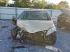 2011 TOYOTA SIENNA