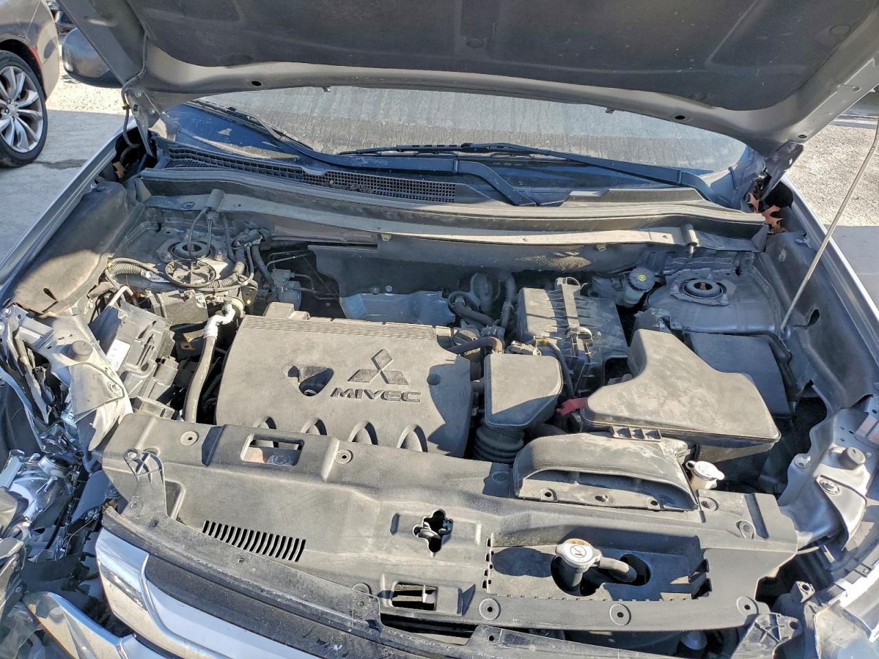 2018 MITSUBISHI outlander