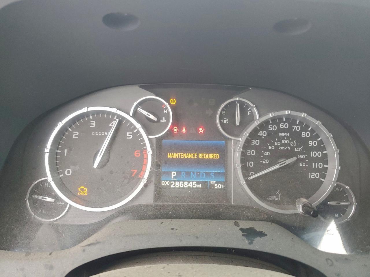 2017 TOYOTA TUNDRA