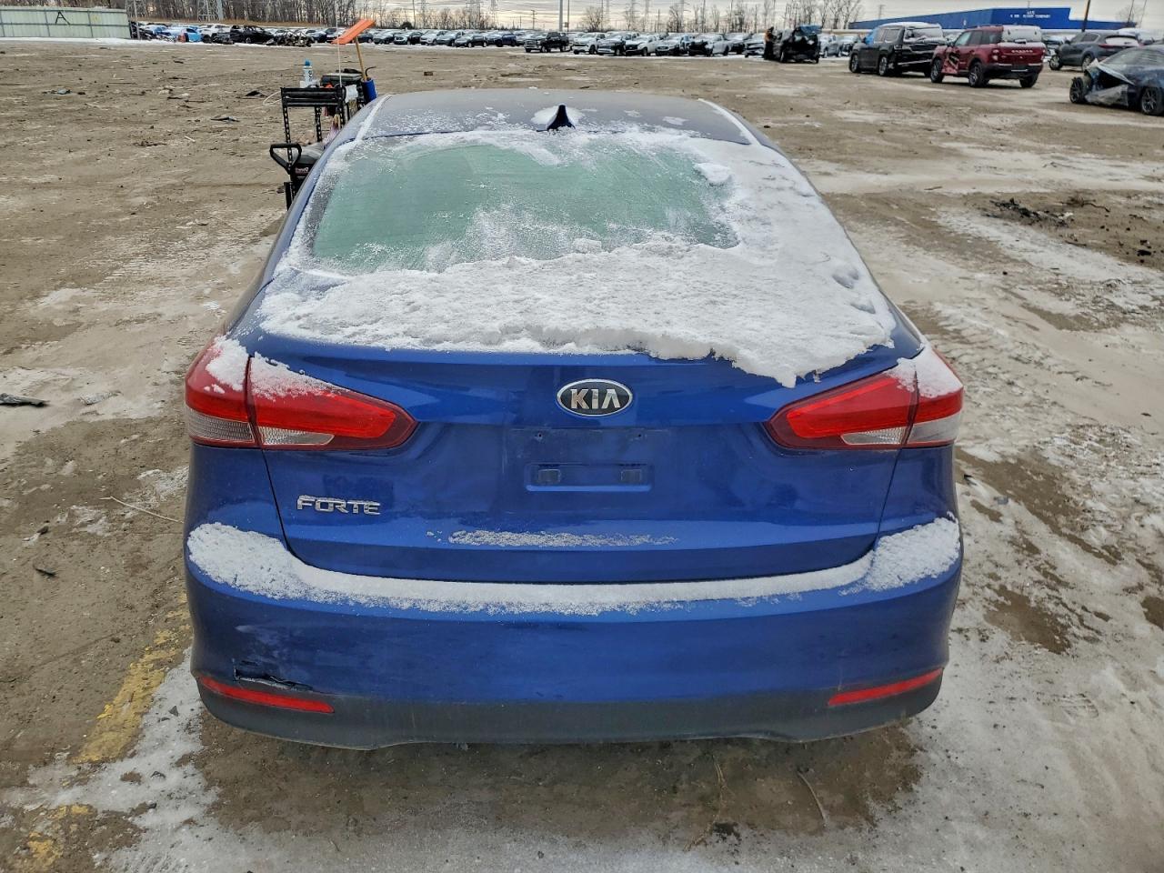 2017 KIA FORTE