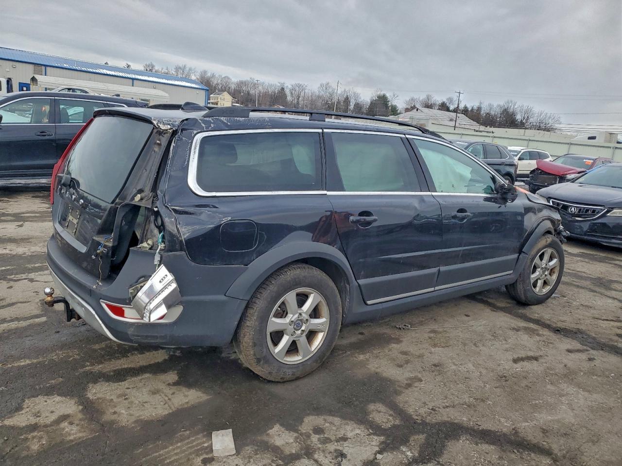 2013 VOLVO XC70