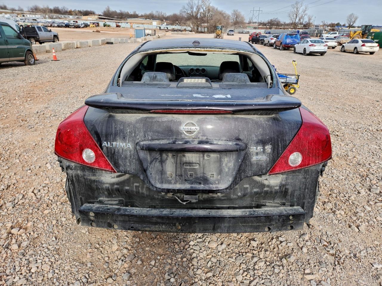 2010 NISSAN ALTIMA