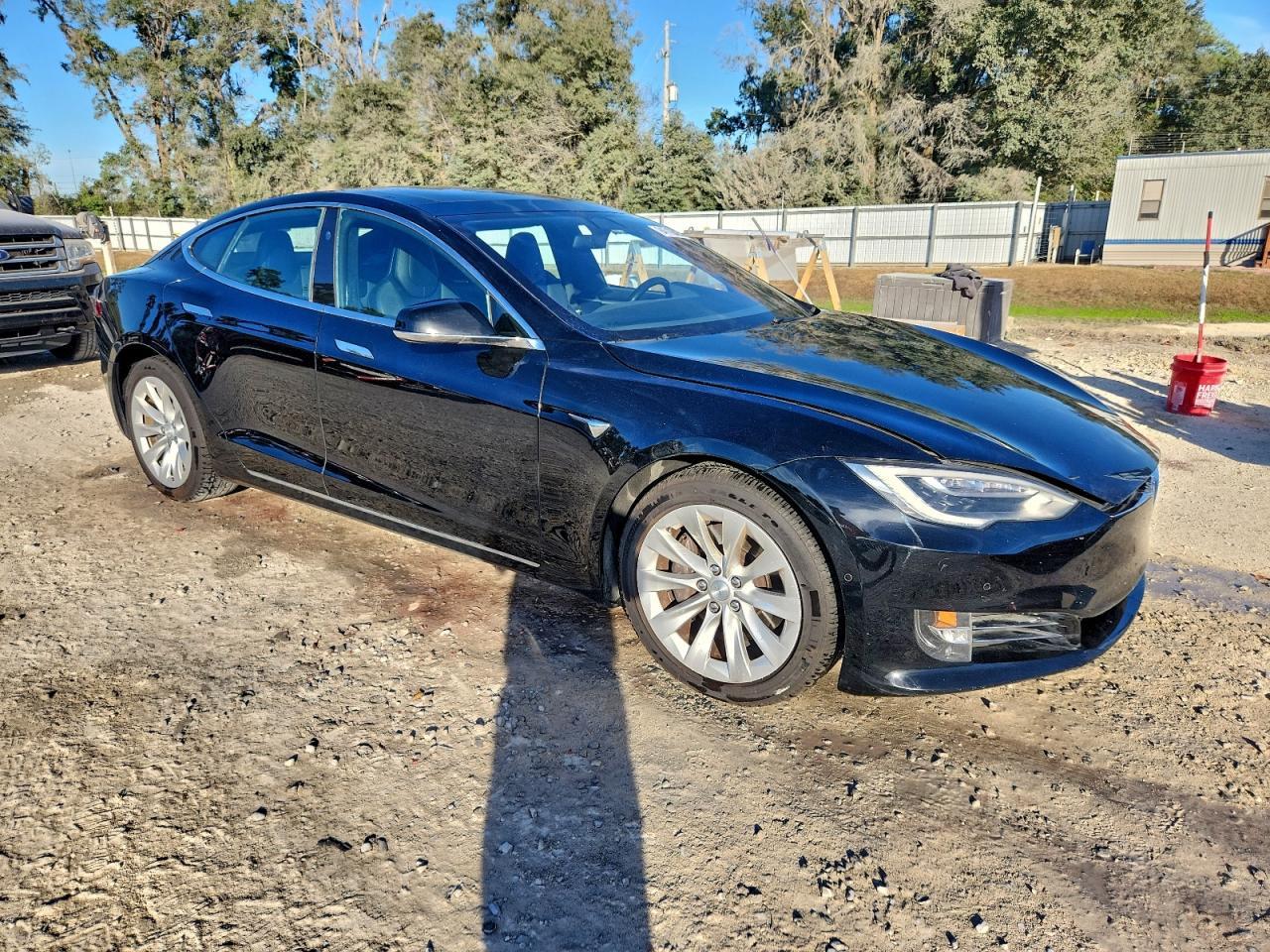 2017 TESLA MODEL S
