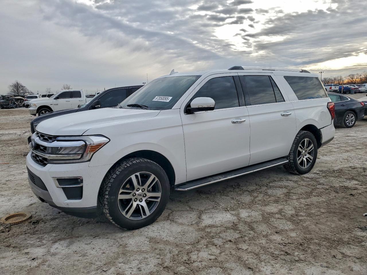 2022 FORD Expedition