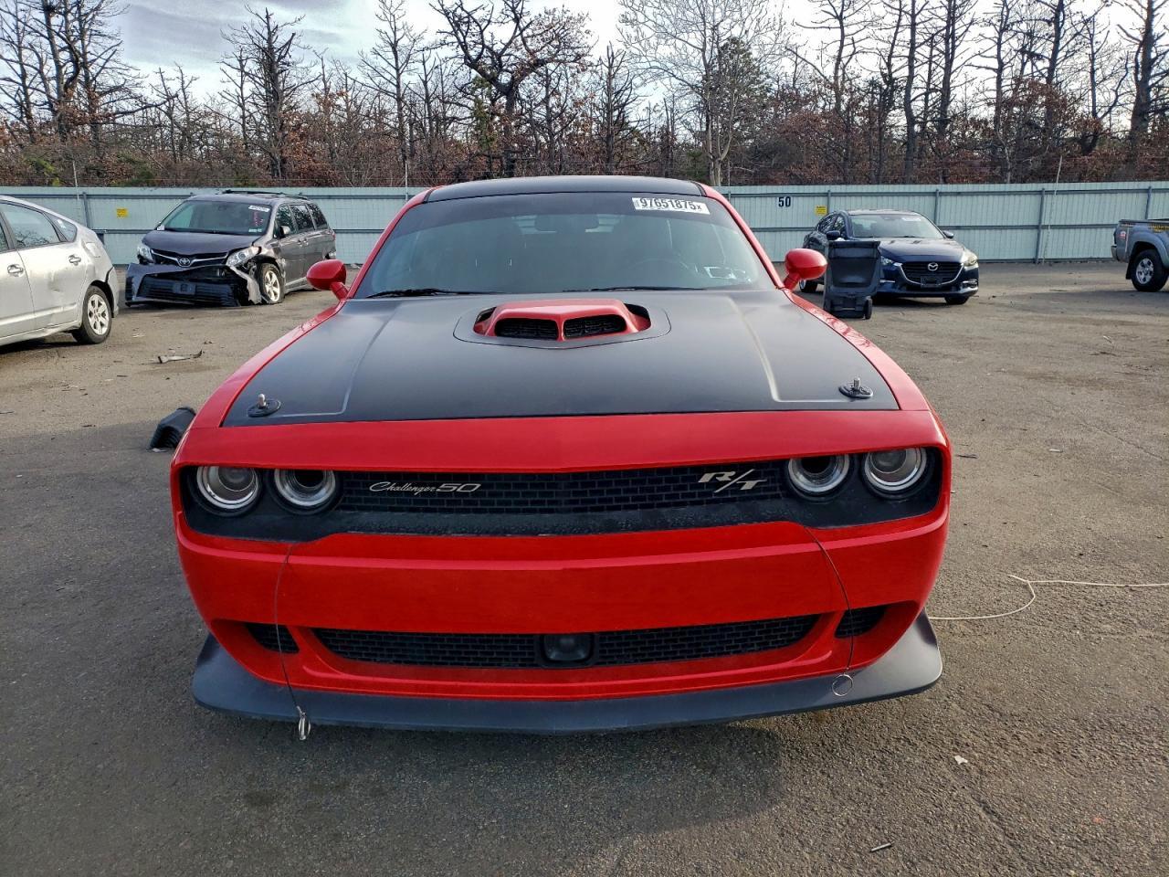 2020 DODGE Challenger