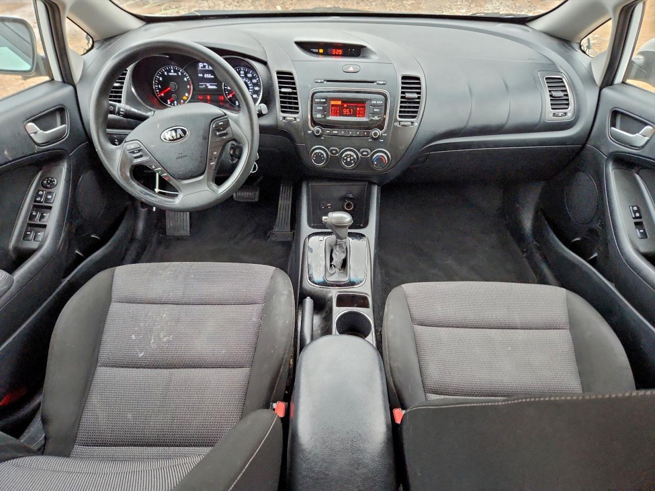 2017 KIA FORTE