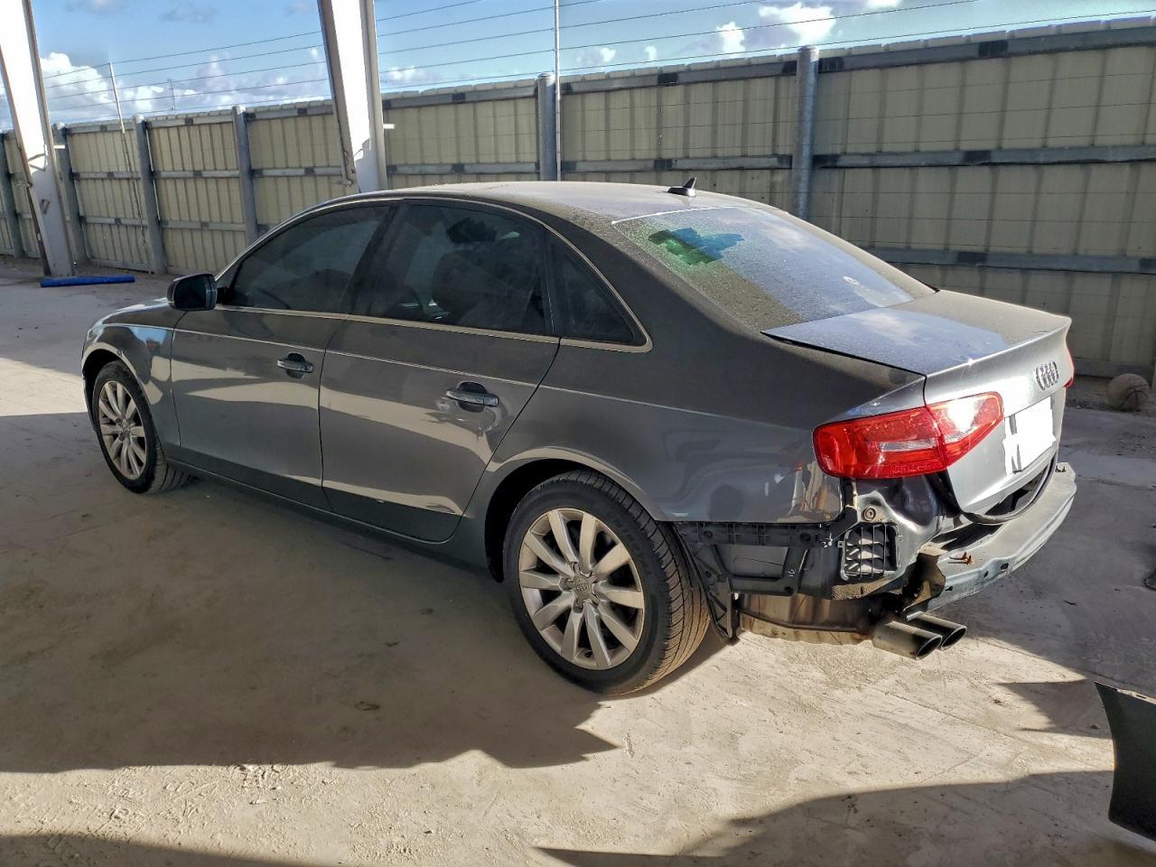 2013 AUDI A4