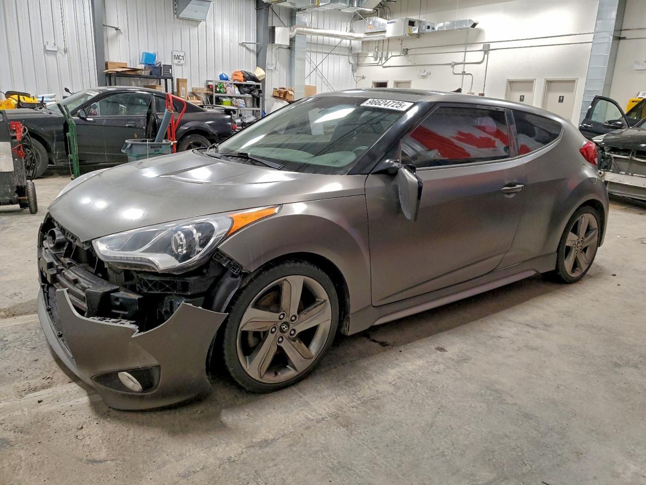 2013 HYUNDAI VELOSTER