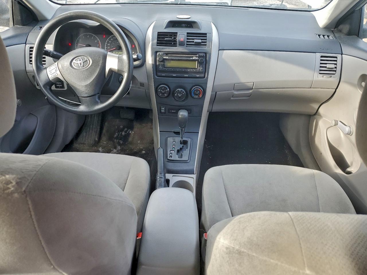 2013 TOYOTA COROLLA