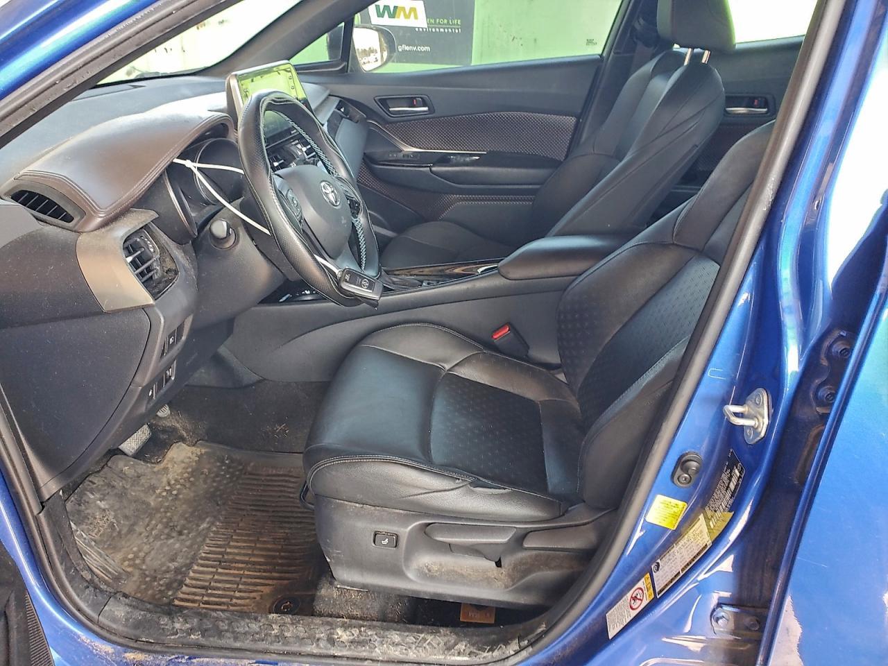2019 TOYOTA C-HR