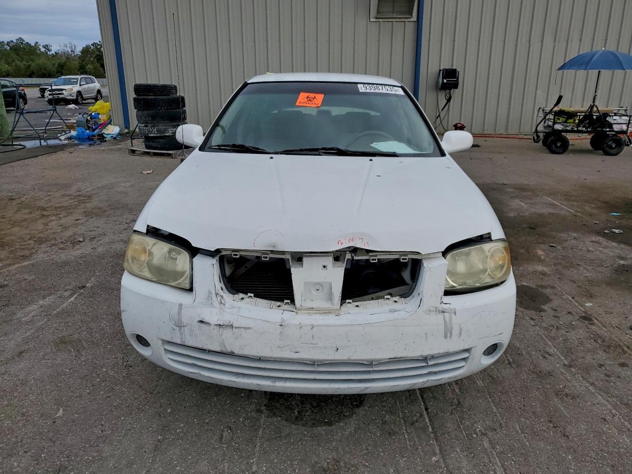 2004 NISSAN SENTRA