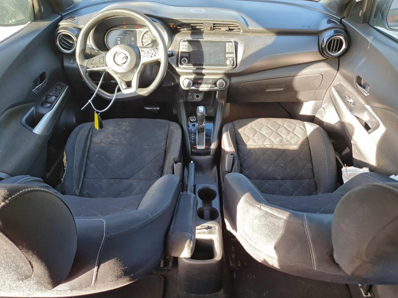 2018 NISSAN KICKS