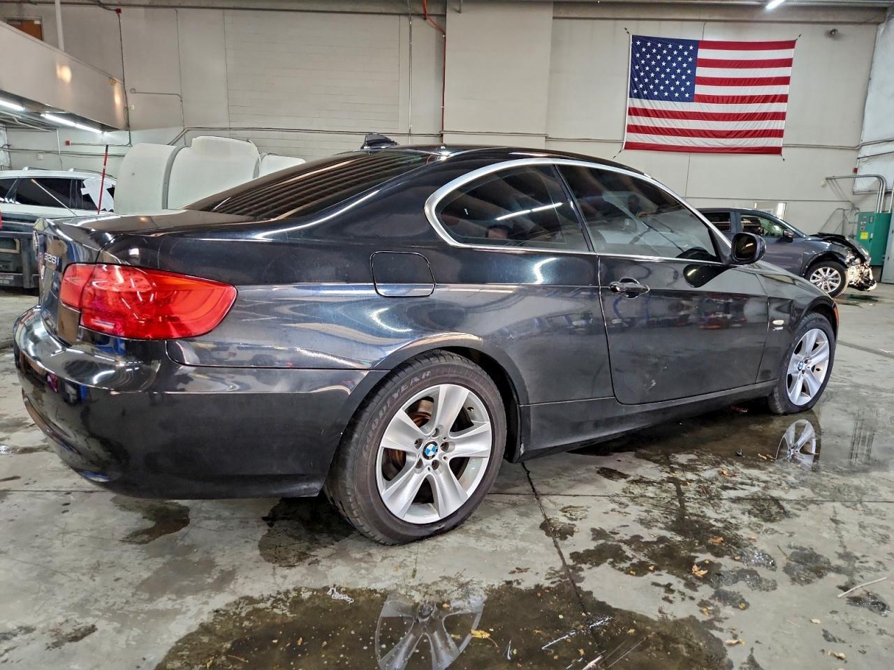 2011 BMW 3 SERIES