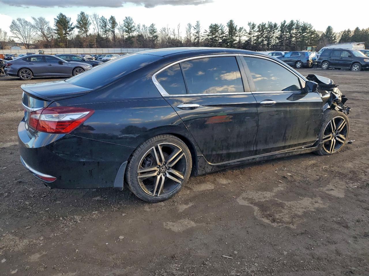 2016 HONDA ACCORD