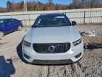 2021 VOLVO XC40