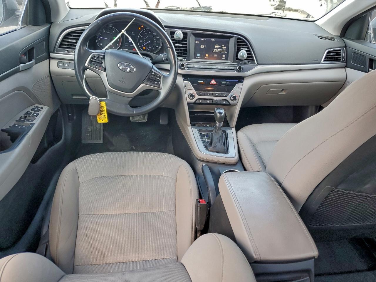 2017 HYUNDAI ELANTRA
