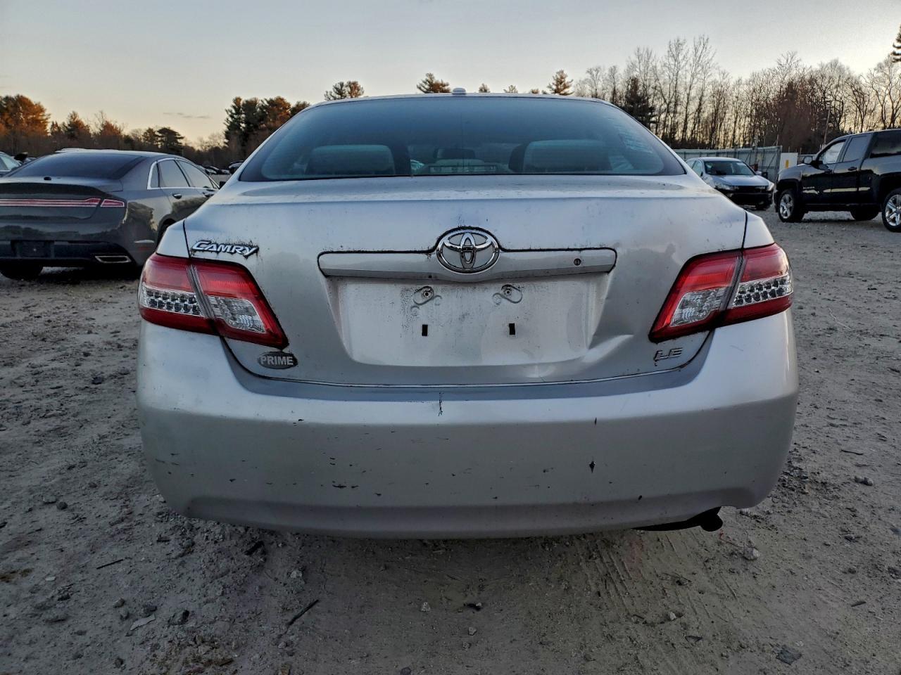 2010 TOYOTA CAMRY