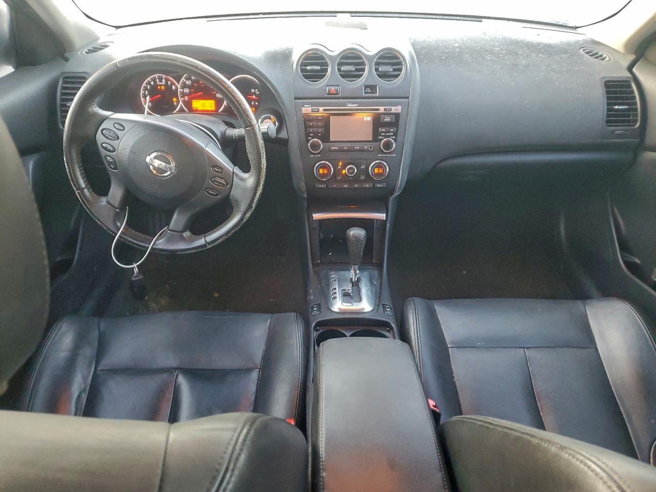 2010 NISSAN ALTIMA
