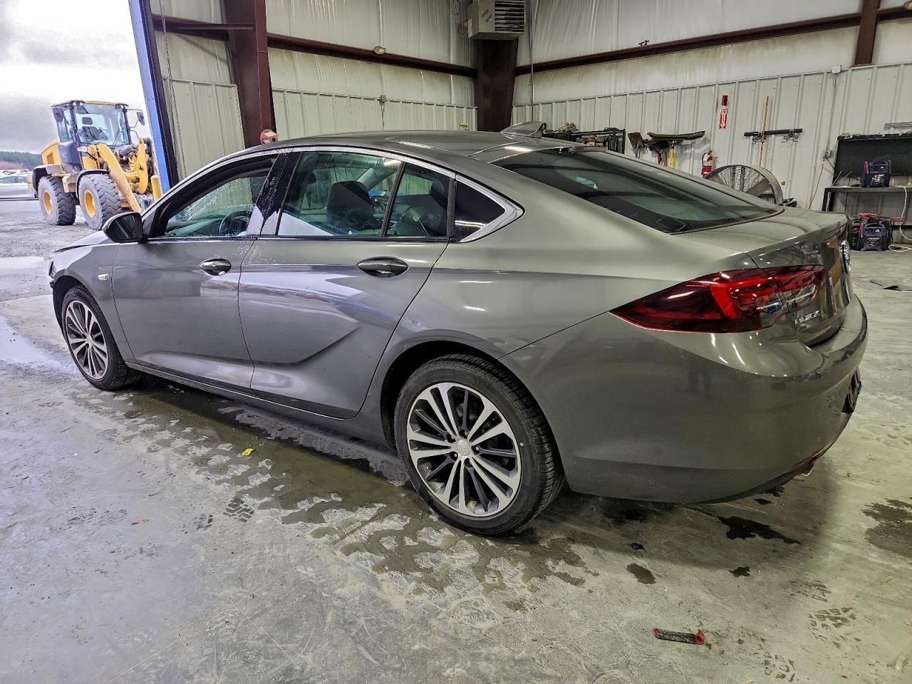 2018 BUICK Regal