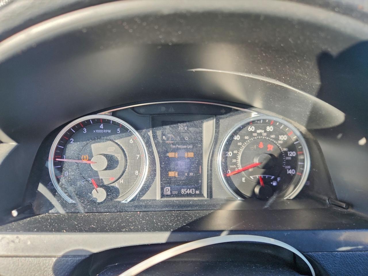 2016 TOYOTA CAMRY