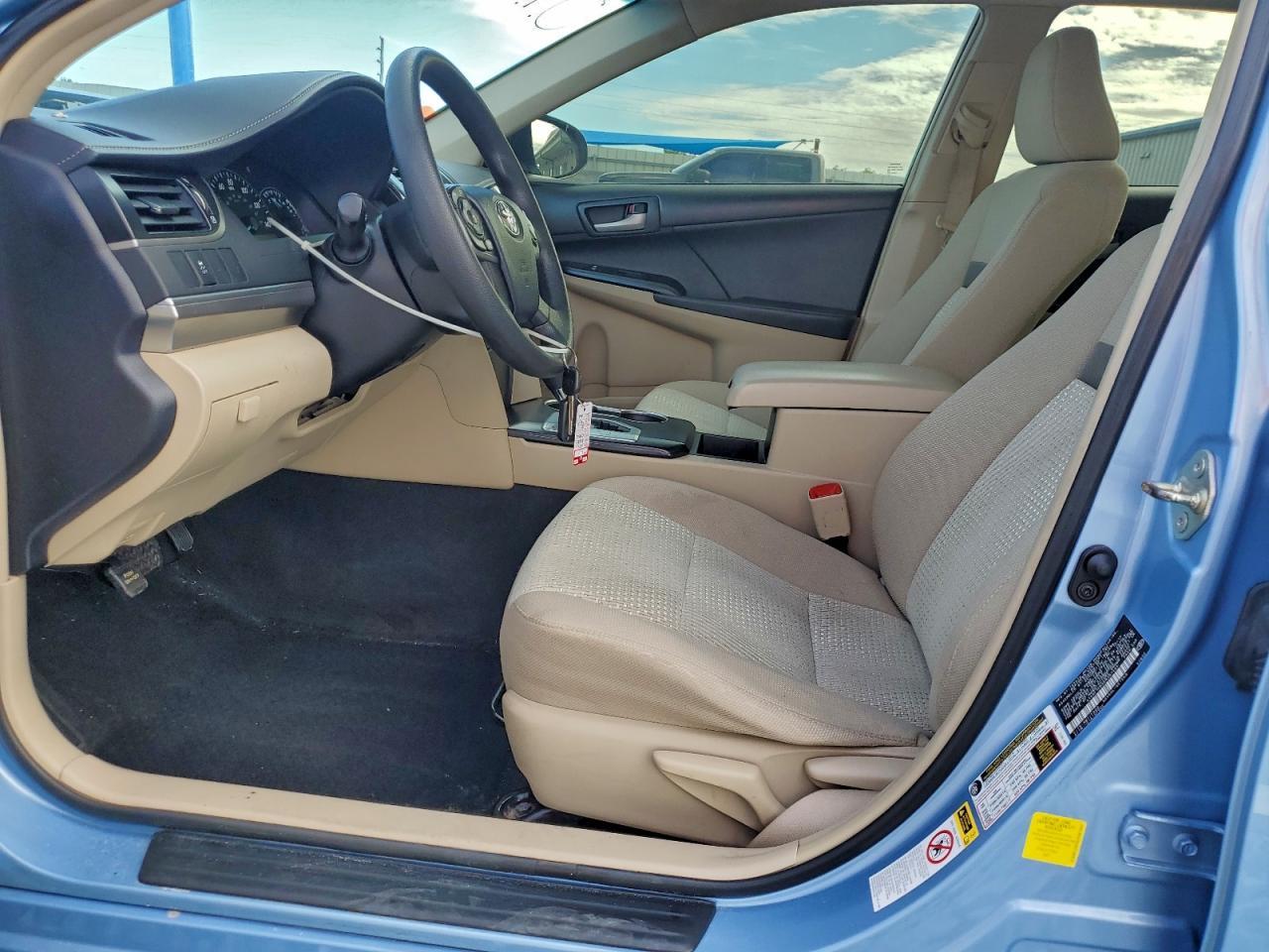 2014 TOYOTA CAMRY
