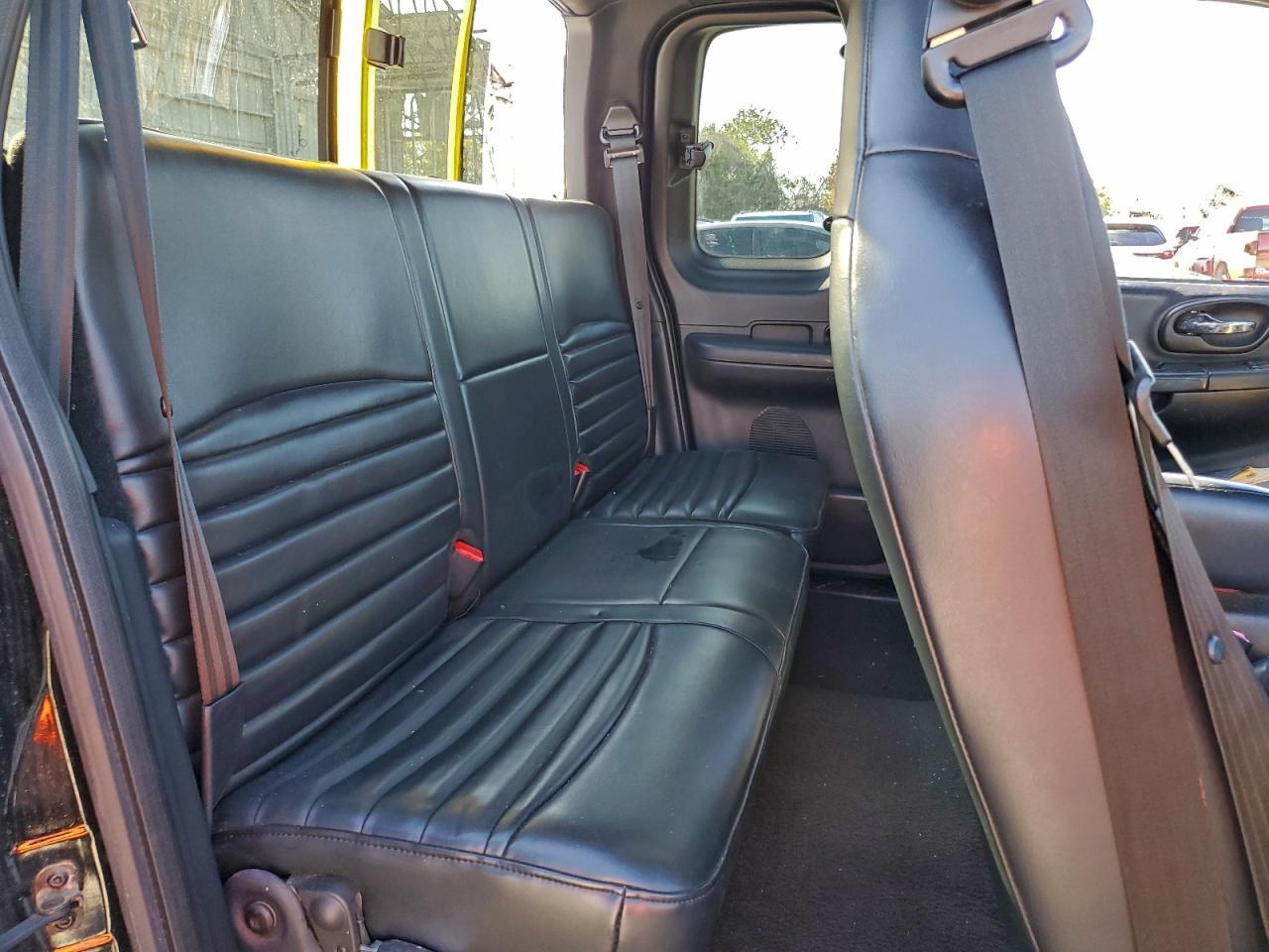 2000 FORD F-150