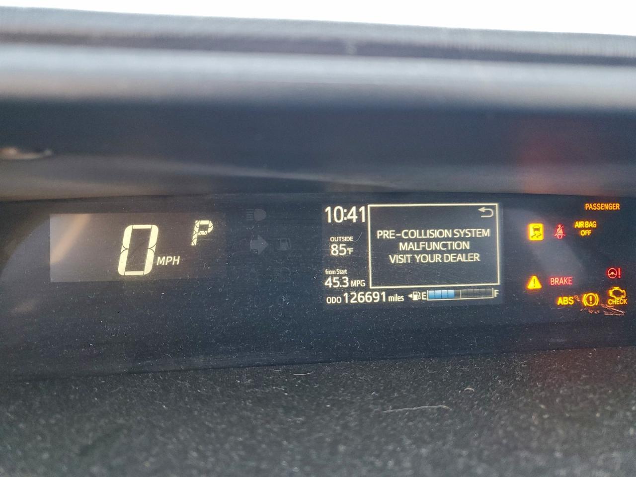 2018 TOYOTA Prius c