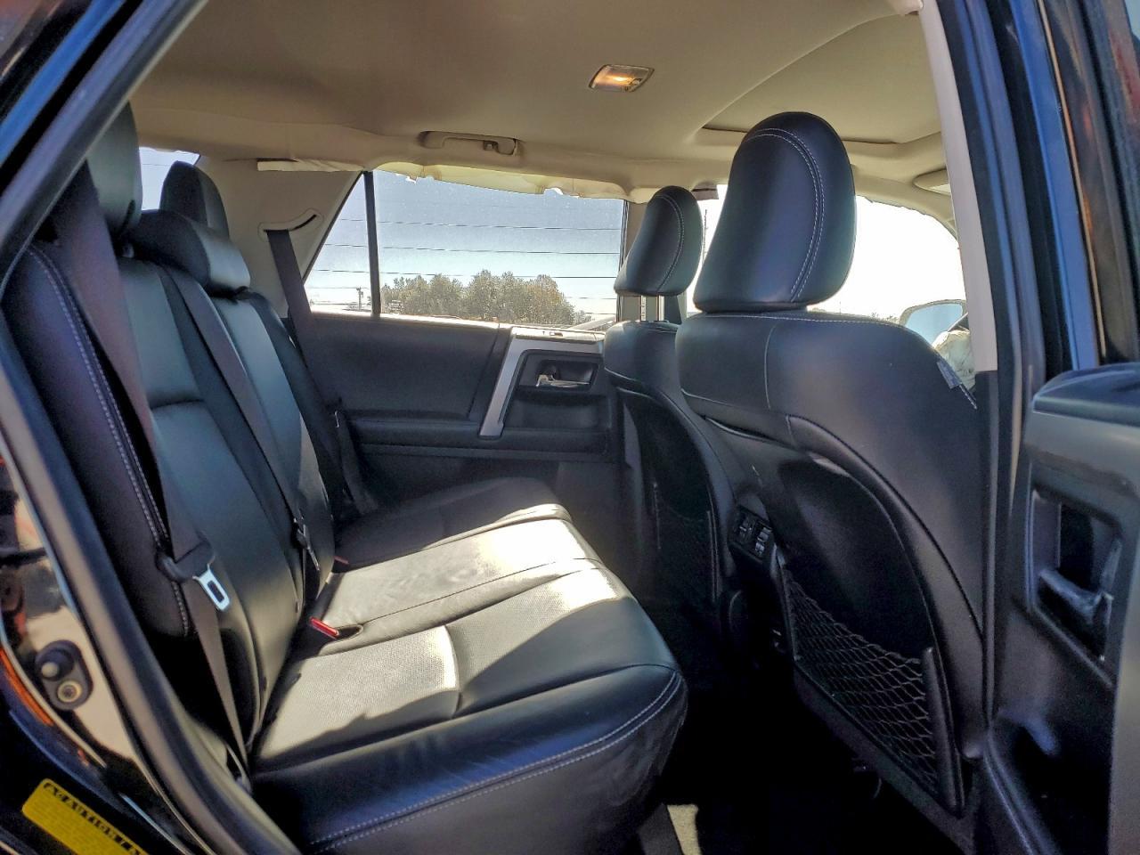 2018 TOYOTA 4Runner