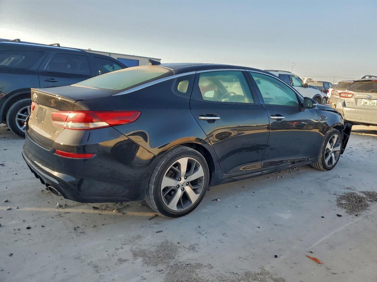 2019 KIA OPTIMA