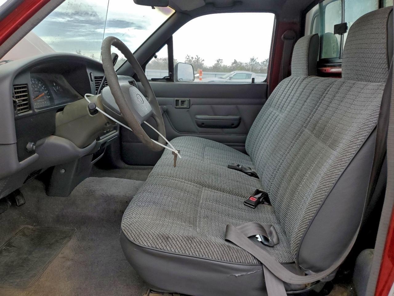 1994 TOYOTA Pickup