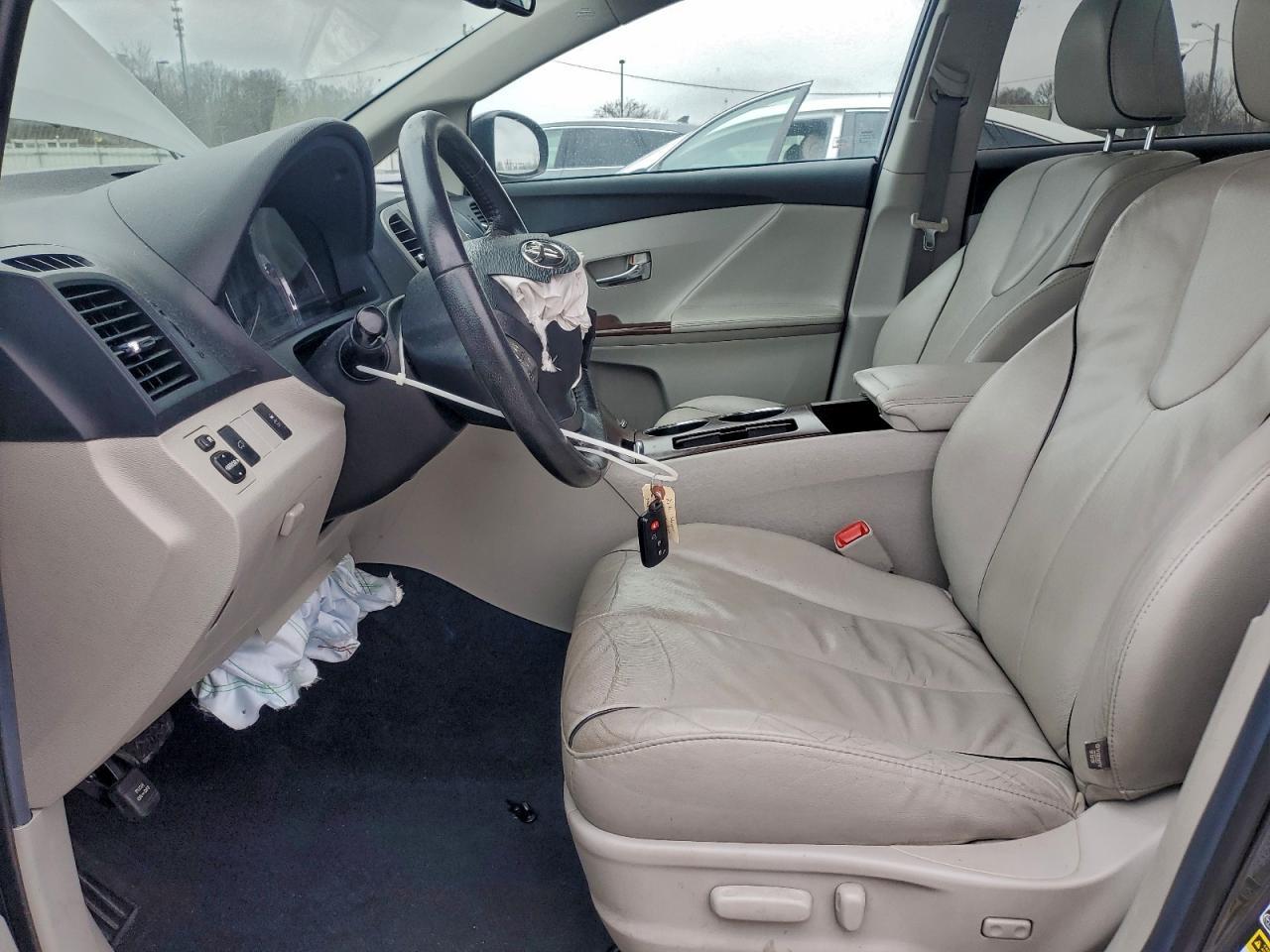 2012 TOYOTA VENZA