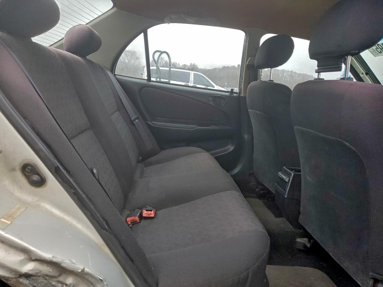 2001 TOYOTA COROLLA
