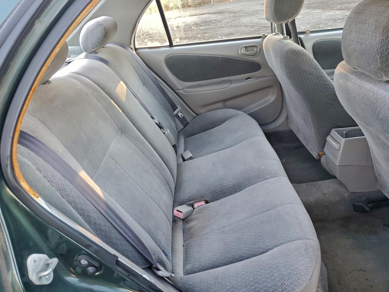 2002 TOYOTA COROLLA