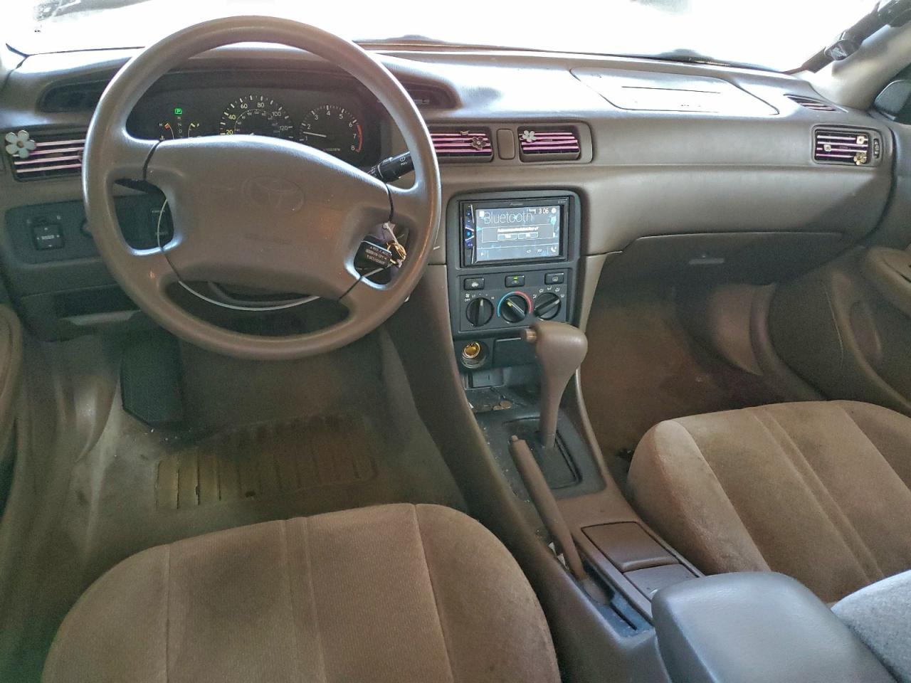2000 TOYOTA CAMRY