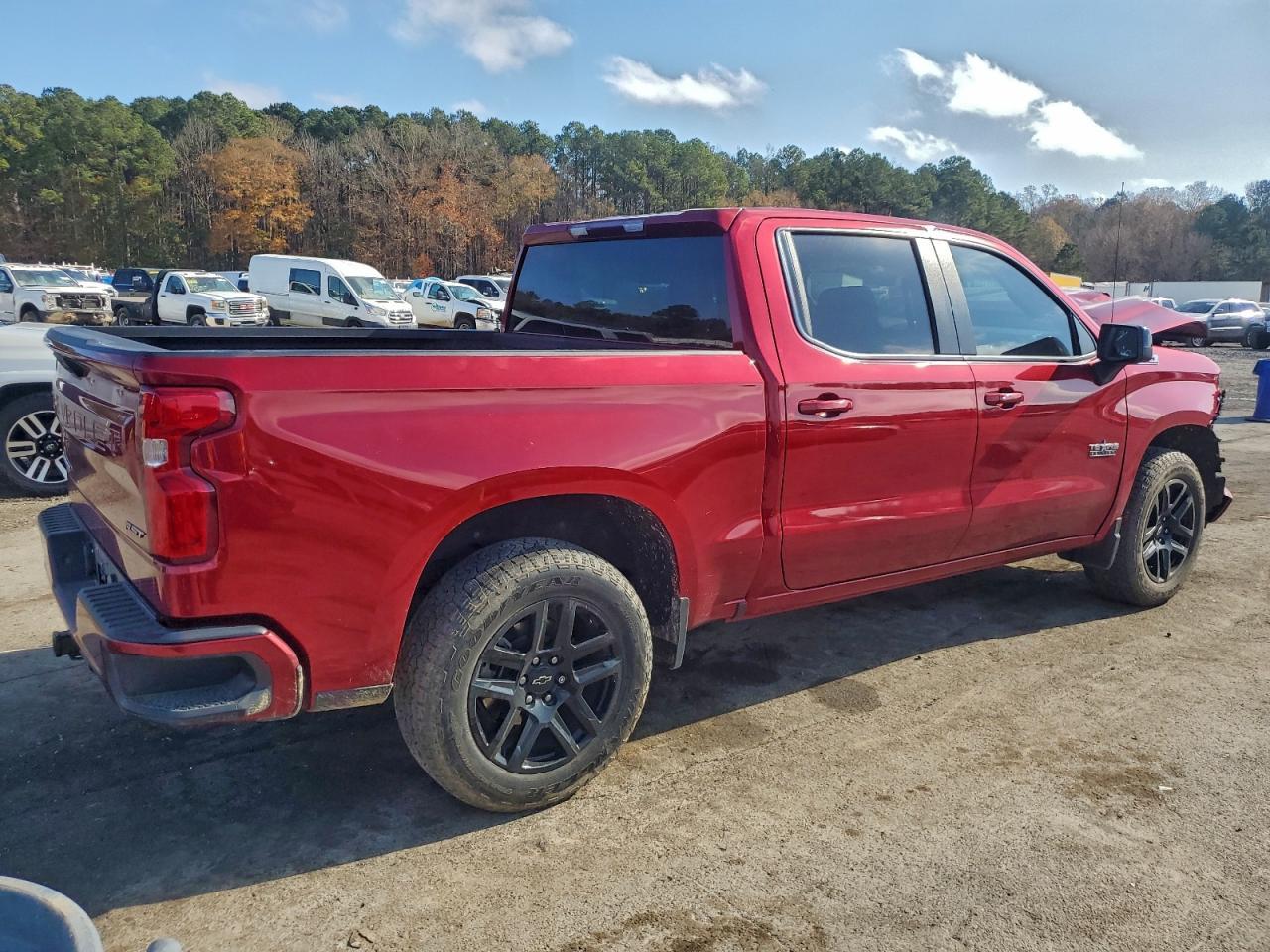 2024 CHEVROLET Silverado