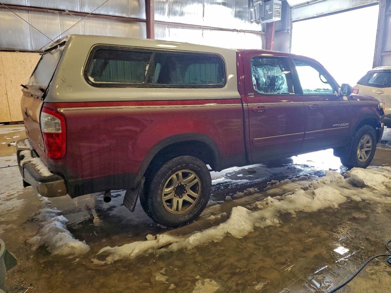 2004 TOYOTA TUNDRA