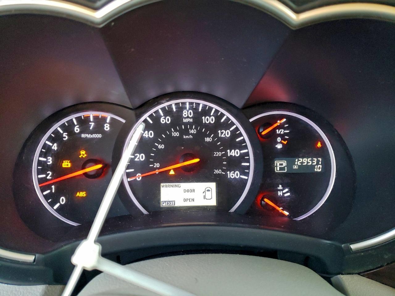 2012 NISSAN Quest