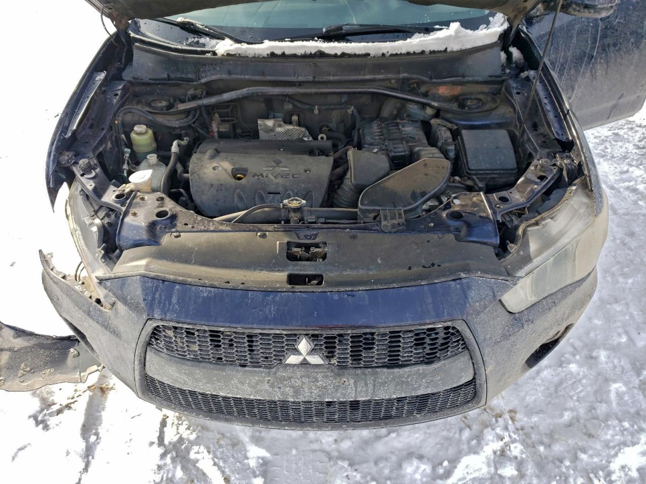 2011 MITSUBISHI outlander