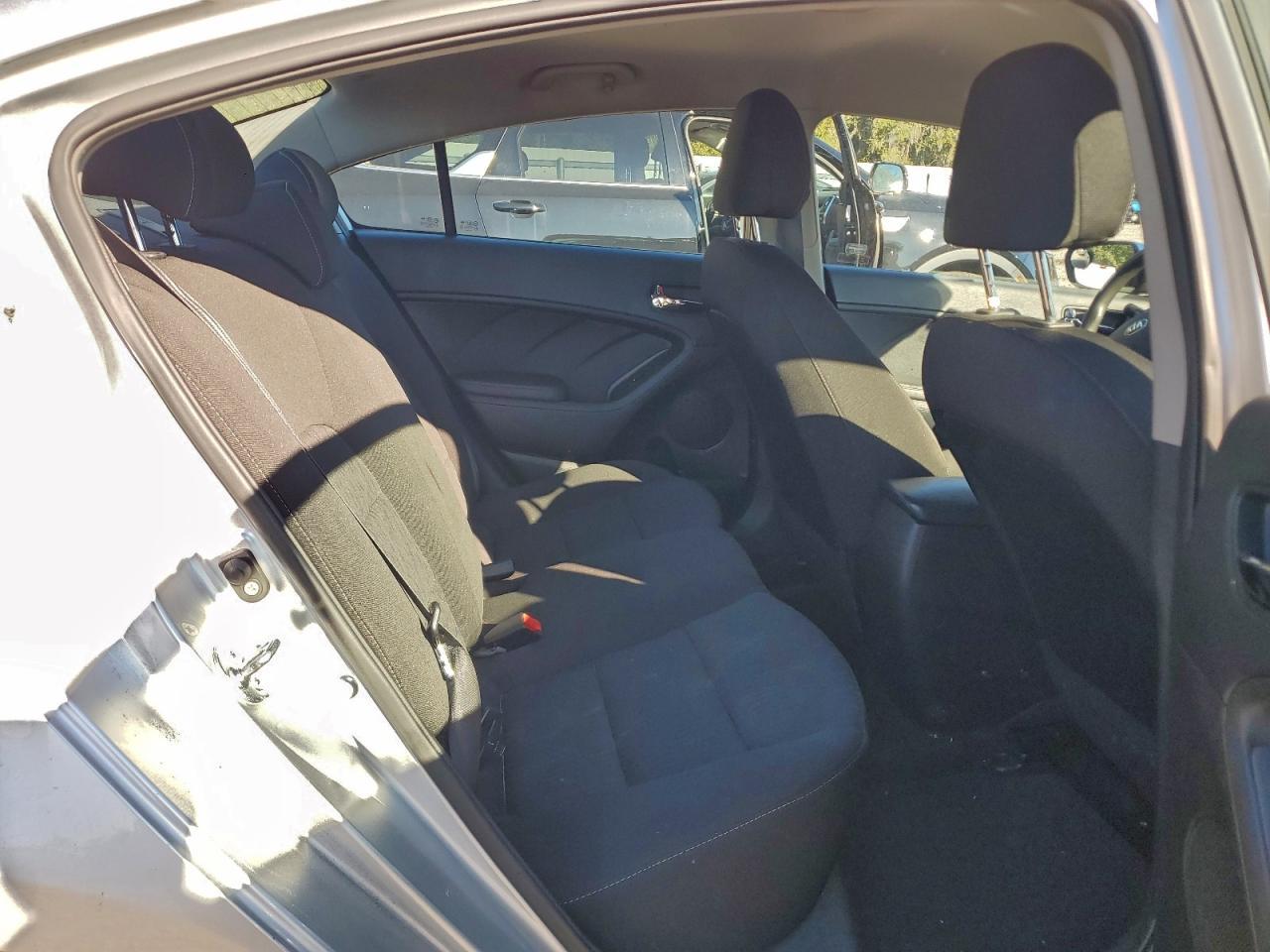 2014 KIA FORTE
