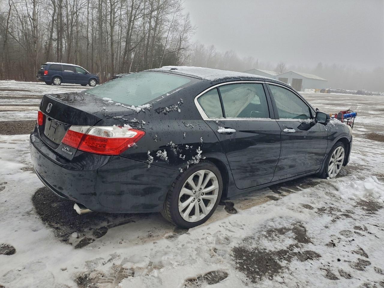 2015 HONDA ACCORD