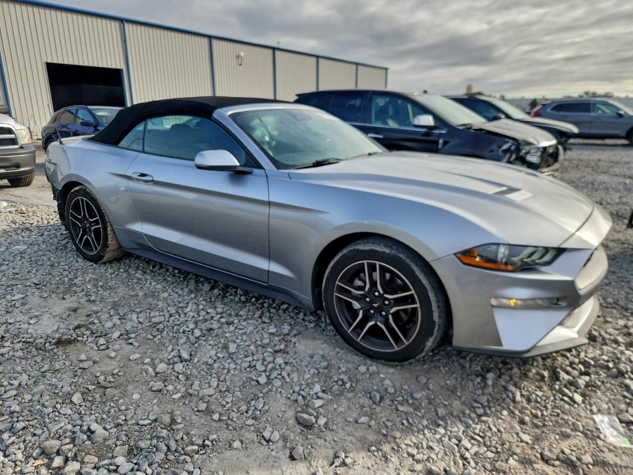 2022 FORD MUSTANG