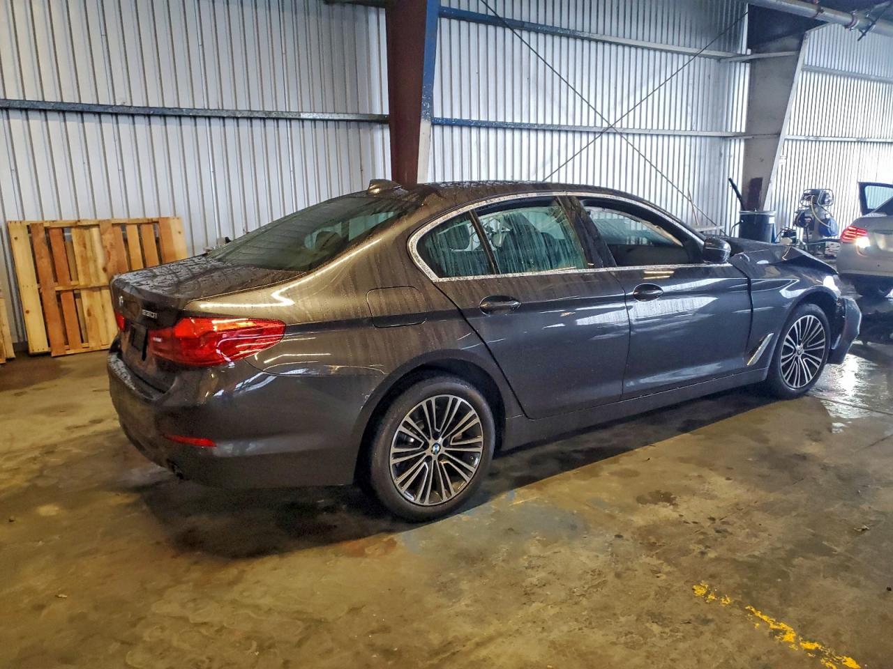 2019 BMW 5 series