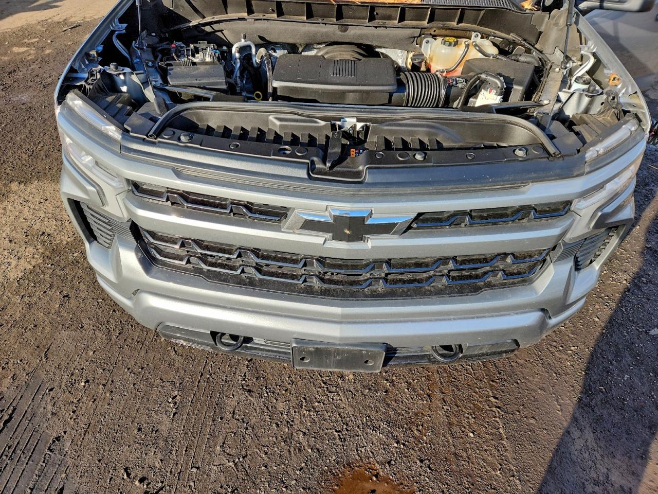2024 CHEVROLET Silverado