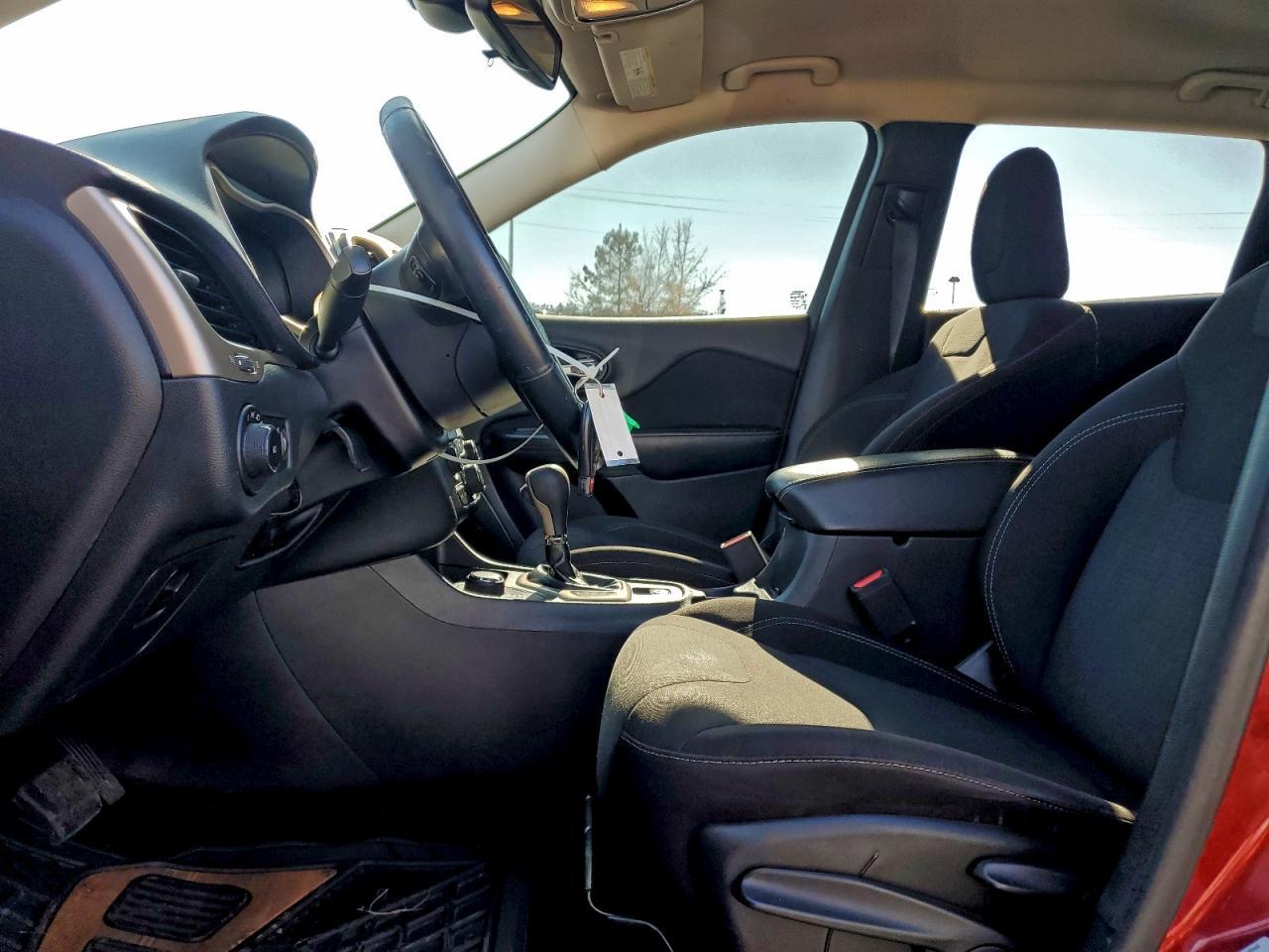 2016 JEEP CHEROKEE