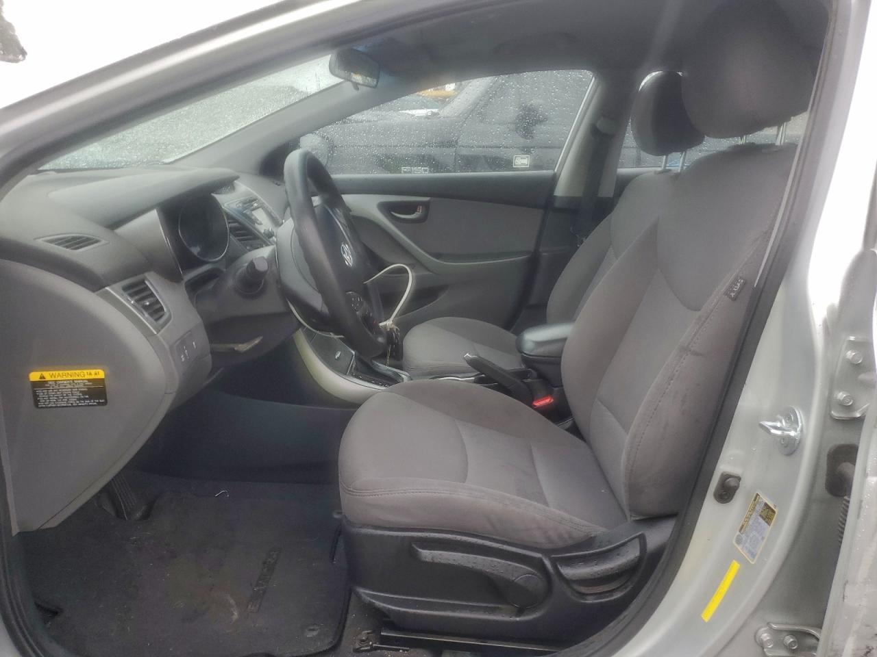 2016 HYUNDAI ELANTRA