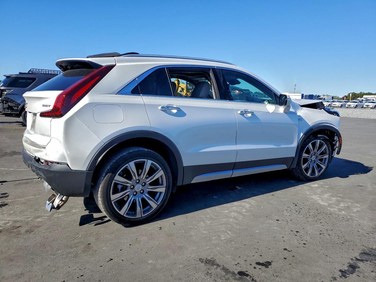 2023 CADILLAC XT4