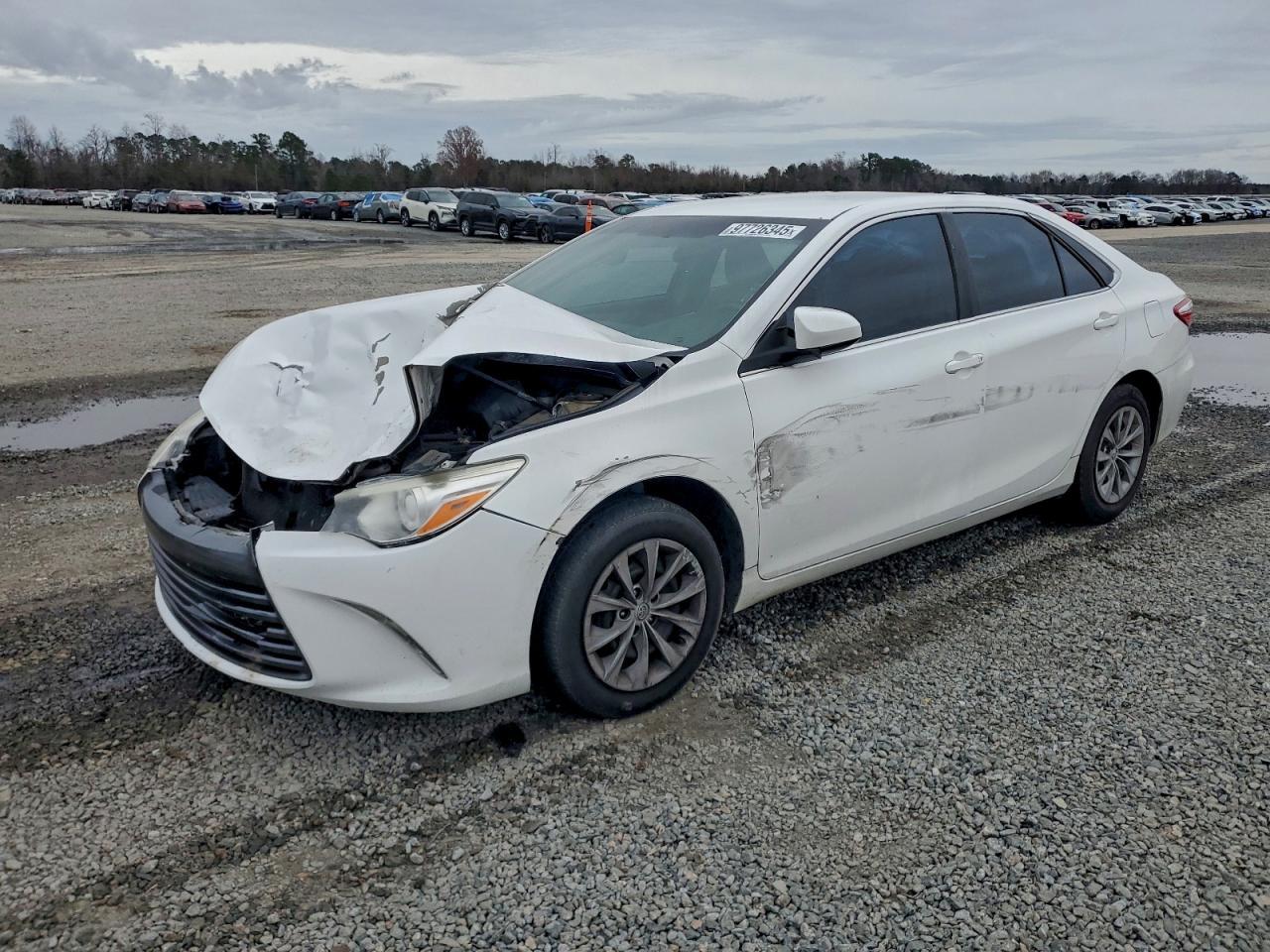 2017 TOYOTA CAMRY